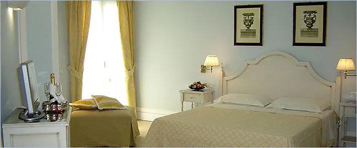 Villa Daphne Giardini Naxos 4*,