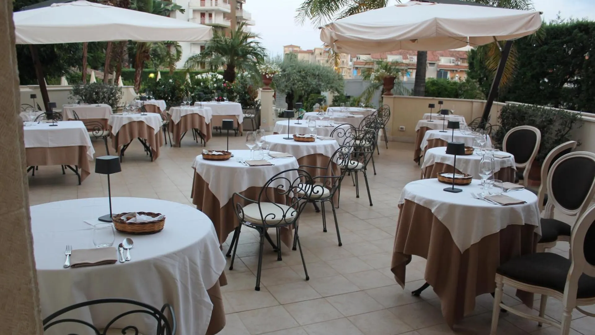 Villa Daphne Giardini-Naxos Italie