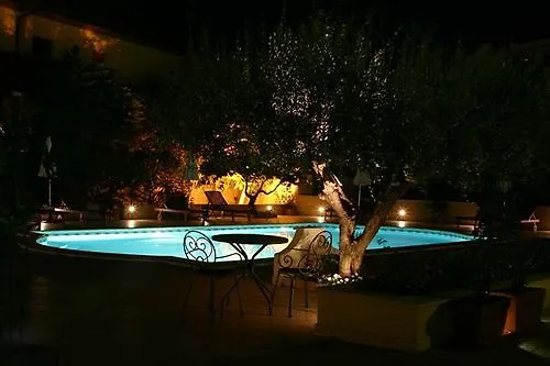 **** Hotel Villa Daphne Giardini Naxos Italy