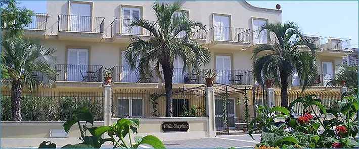Villa Daphne Giardini Naxos Hotel