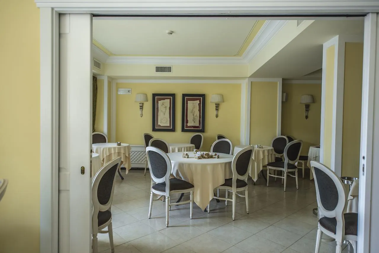 Villa Daphne Giardini Naxos Italy